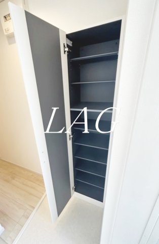 収納　シューズボックスです。