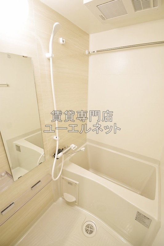 バス・シャワールーム　浴室