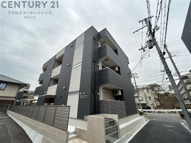 建物外観　オートロック付きで安心のセキュリティ♪