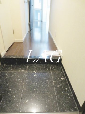 玄関　玄関です。