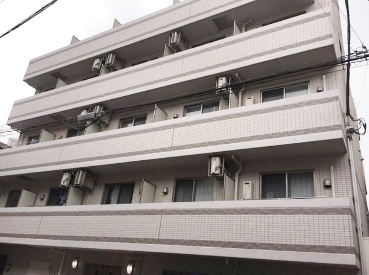 建物外観　★外壁タイル張り★