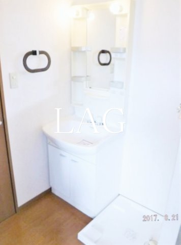 洗面設備　洗面台です。