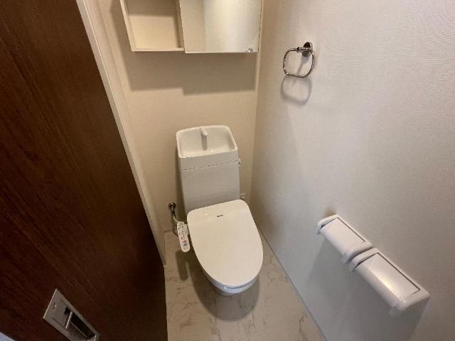 トイレ　シャワー付トイレ