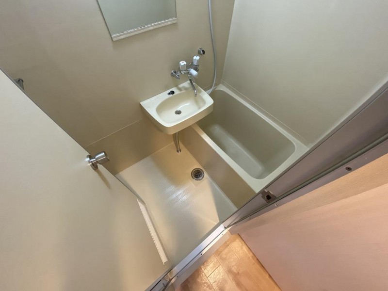 バス・シャワールーム　浴室