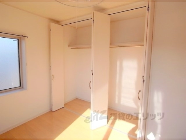 収納　広々とした収納で、荷物が多い方も安心。