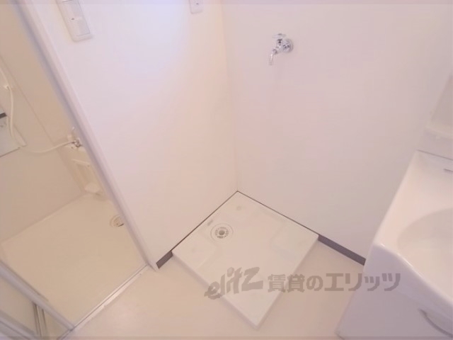 その他部屋・スペース　洗濯機は室内に設置可能です。