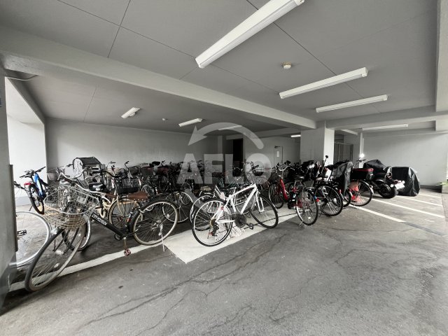 その他共有部分　JMRレジデンス新大阪　駐輪場