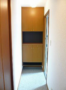 玄関　同タイプ写真