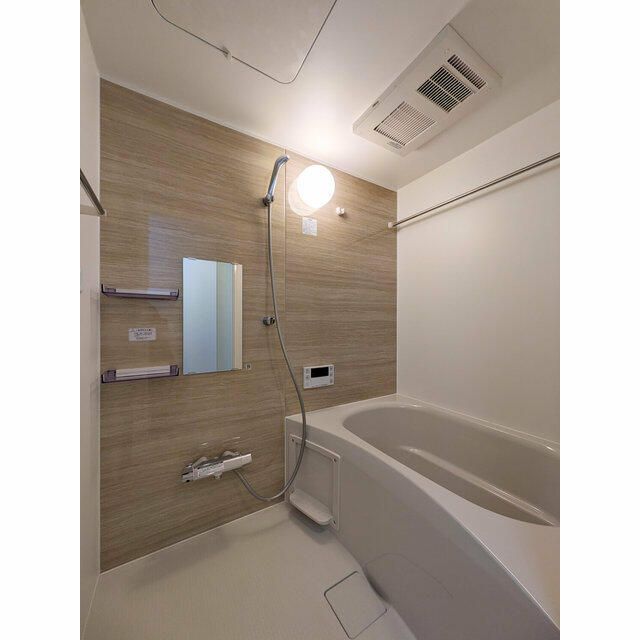 バス・シャワールーム　別部屋参考写真