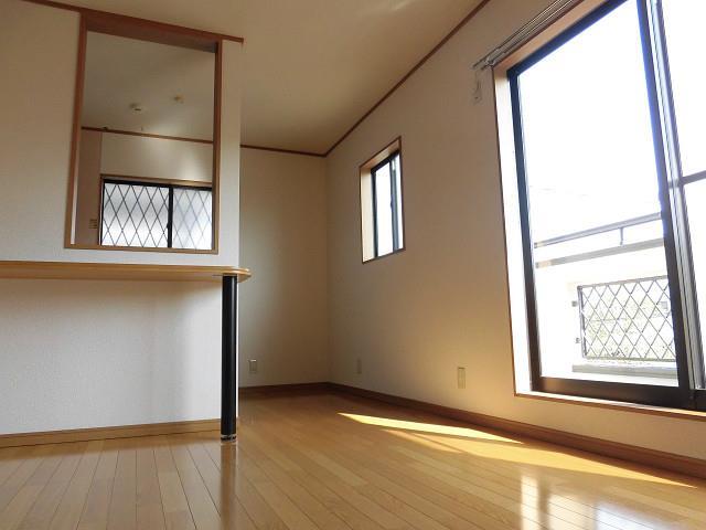 居室・リビング　リビング