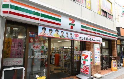 コンビニ　セブンイレブン 板橋本町駅前店（コンビニ）まで248m