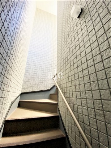 エントランス　清潔なエントランスです