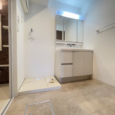 洗面設備　同仕様タイプです