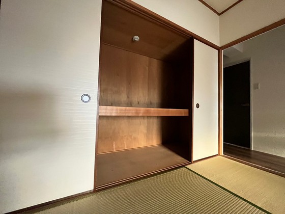 収納　※別部屋の写真です