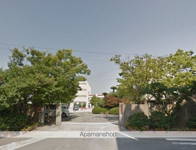 小学校　高松市立太田南小学校（小学校）まで789m