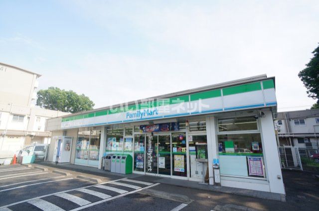 コンビニ　ファミリーマート我孫子湖北台店（コンビニ）まで390m
