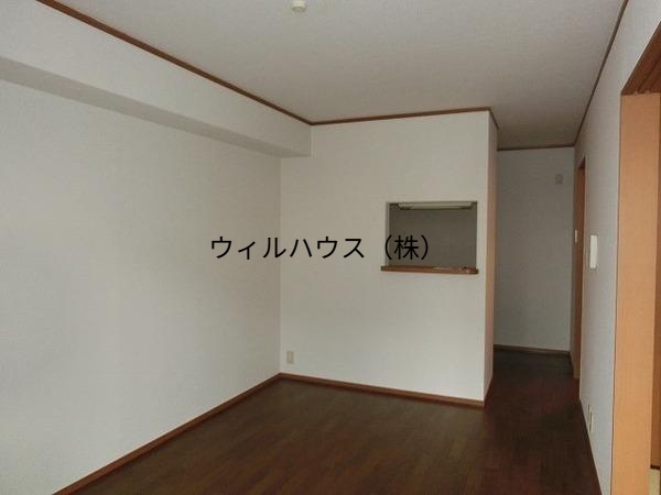 居室・リビング　人気のカウンターキッチン！