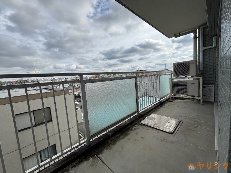 バルコニー　リビング