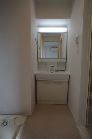 洗面設備　広い洗面スペース