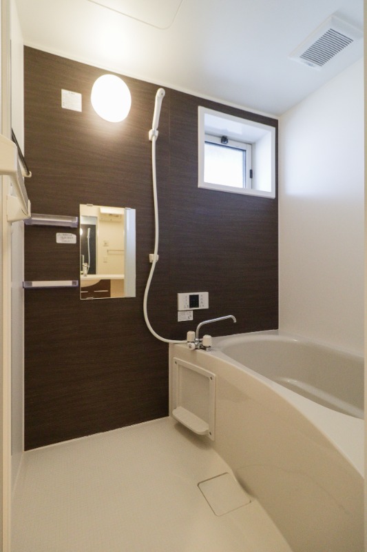 バス・シャワールーム　図面と現状に相違がある場合には現状を優先