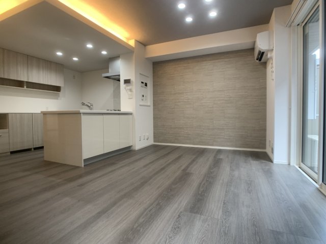 居室・リビング　同型タイプのお写真です。実際のお部屋とは異なります。