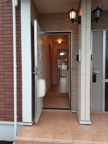 玄関　きれいな玄関です