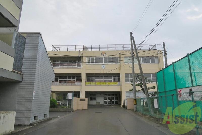 中学校　仙台市立中田中学校（中学校）まで885m