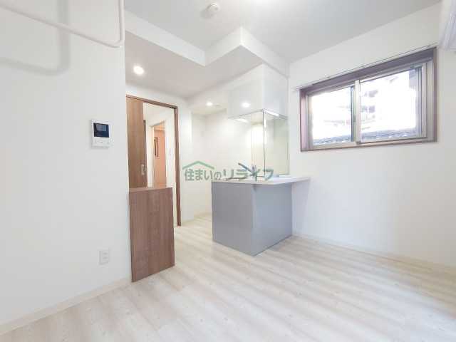 居室・リビング　アイリス神楽坂　301号室