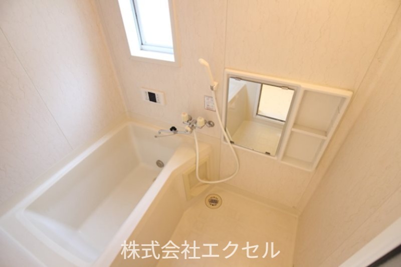 バス・シャワールーム　浴室、とても綺麗です