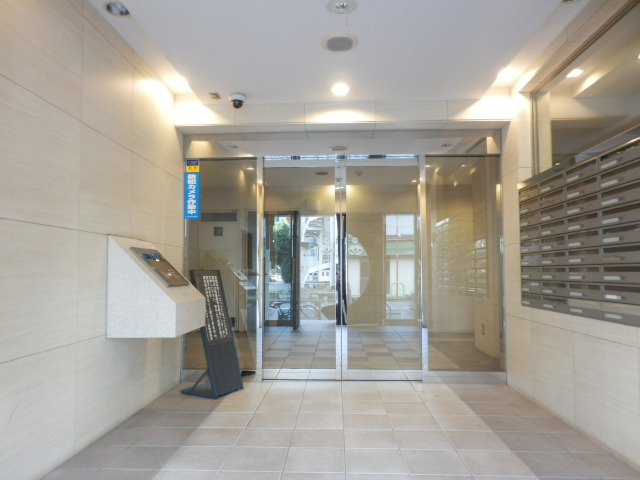 エントランス　エントランス