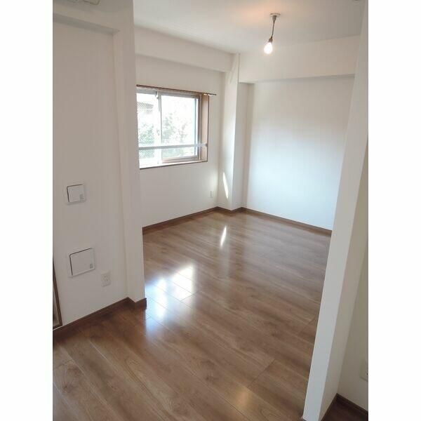 居室・リビング　☆広々としたリビング☆