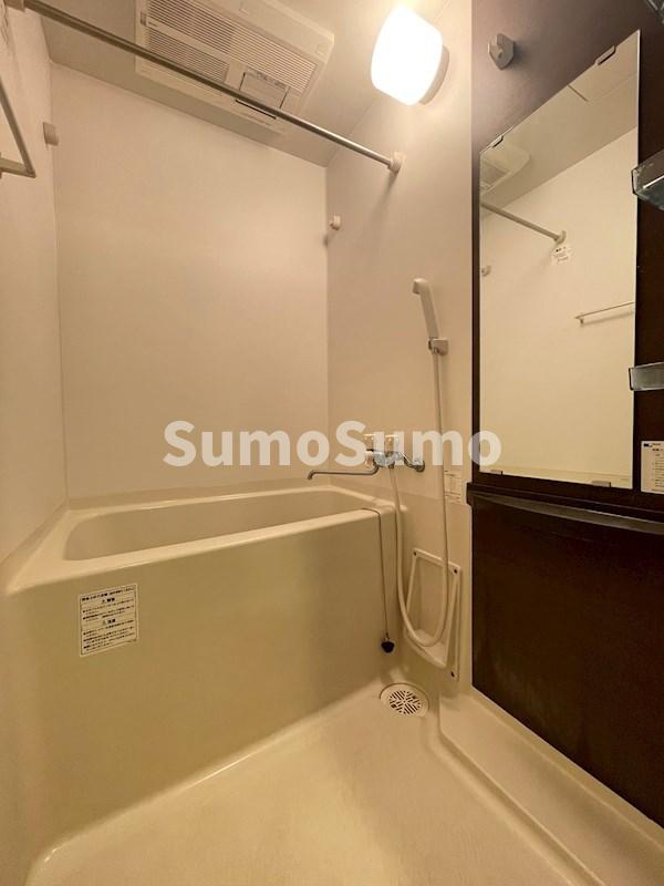 バス・シャワールーム　お風呂で日々の疲れを落としましょう