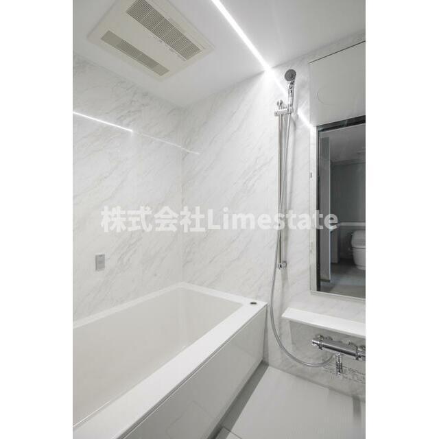 バス・シャワールーム　別部屋参考写真