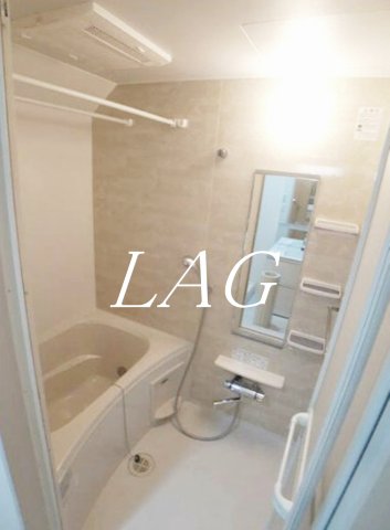 バス・シャワールーム　お風呂です。