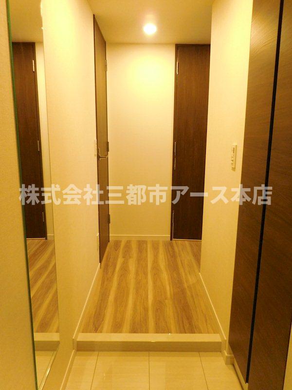 玄関　クレヴィスタ多摩川六郷