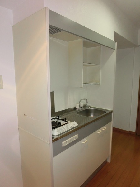 キッチン　反転タイプです