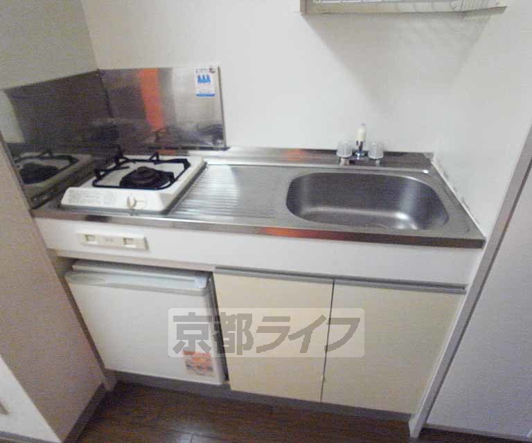 キッチン　１口ガスコンロが設置されています。