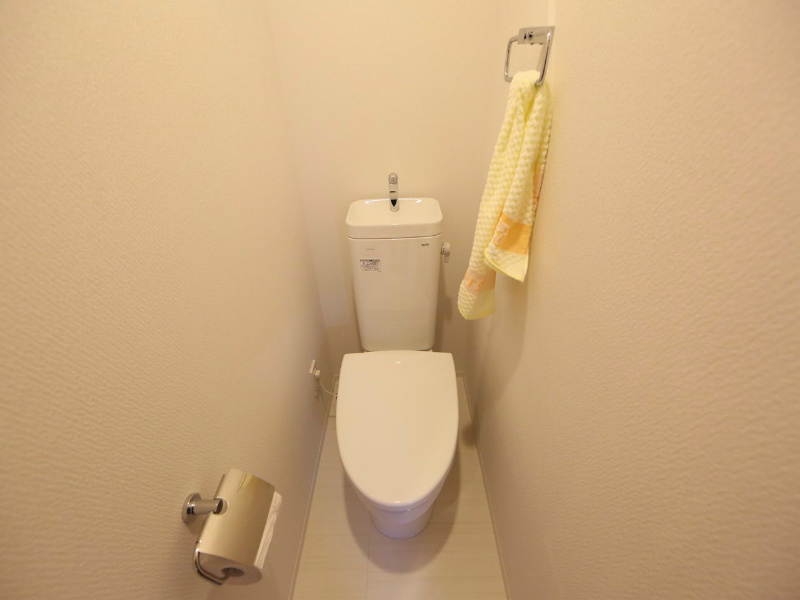 トイレ　暖房便座付トイレ　温水洗浄暖房便座取り付け可