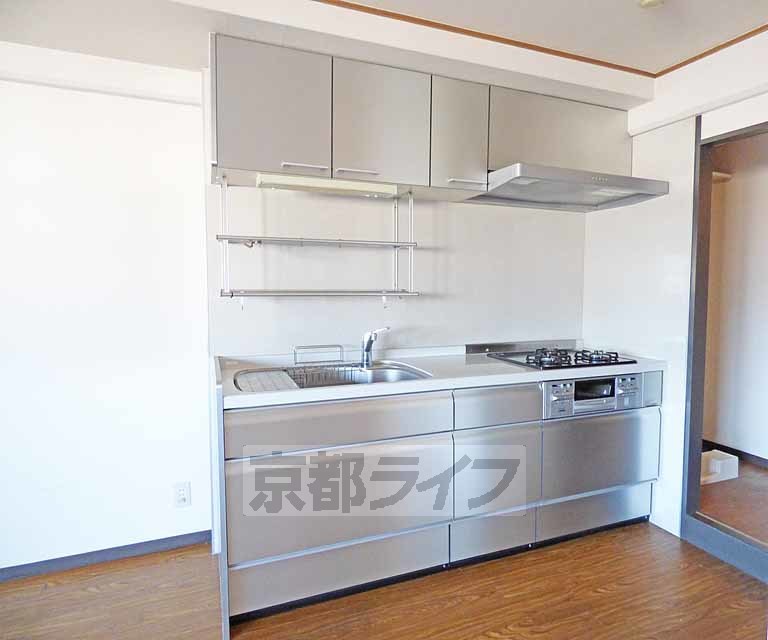 キッチン　キッチンです。