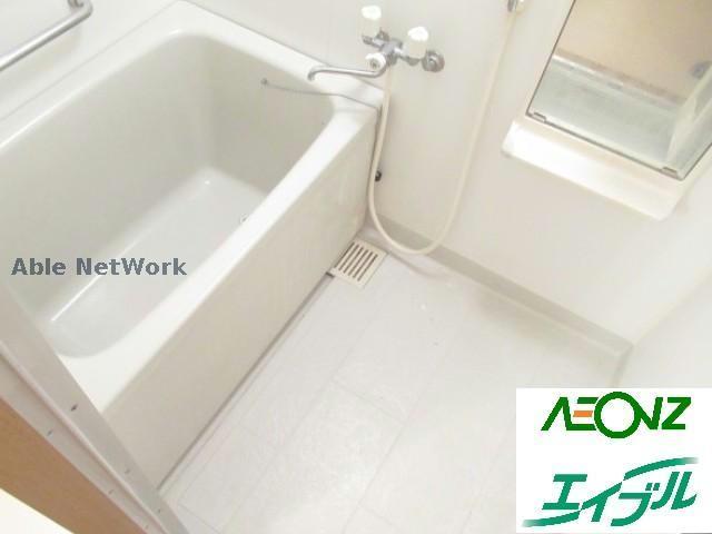 バス・シャワールーム　※同物件、別部屋の写真です