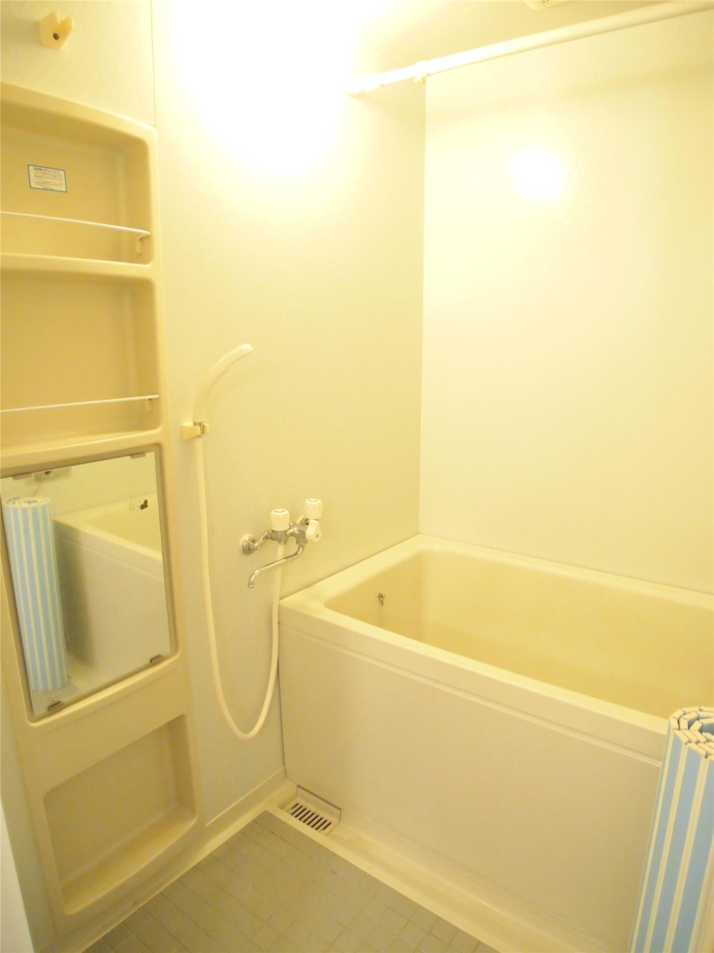 バス・シャワールーム　※写真は同タイプのお部屋です。