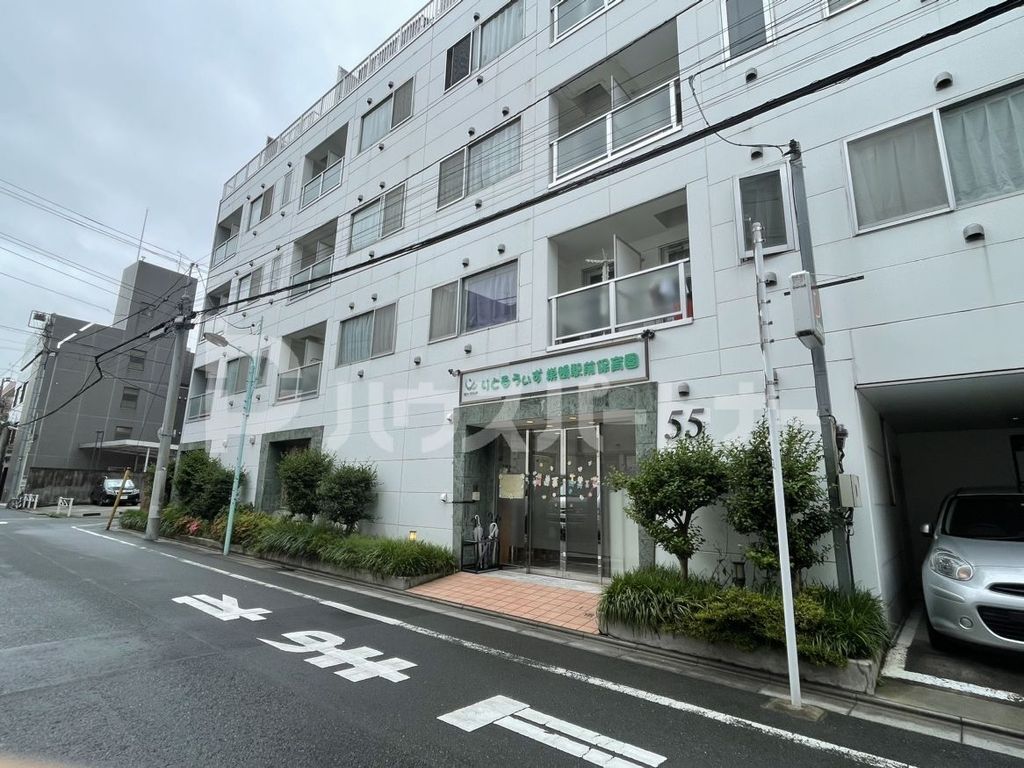 幼稚園・保育園　りとるうぃず巣鴨駅前保育園（幼稚園・保育園）まで60m