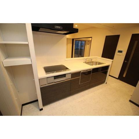 キッチン　キッチン（イメージ）