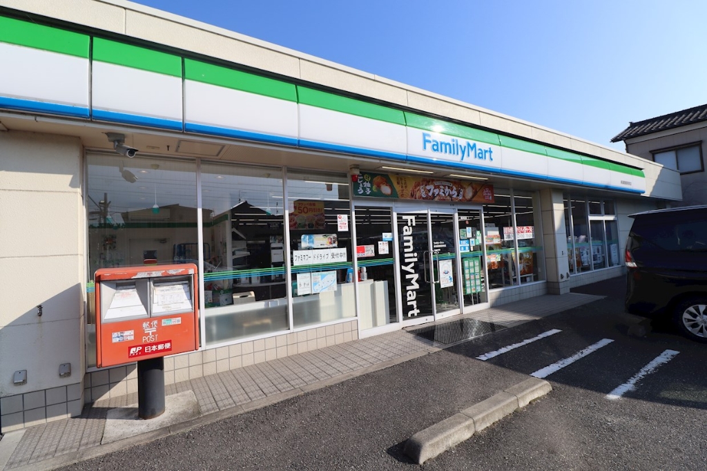 コンビニ　ファミリーマート 新潟関屋昭和町店（コンビニ）まで246m