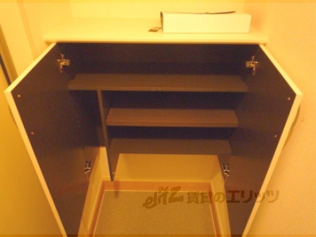 収納　下駄箱