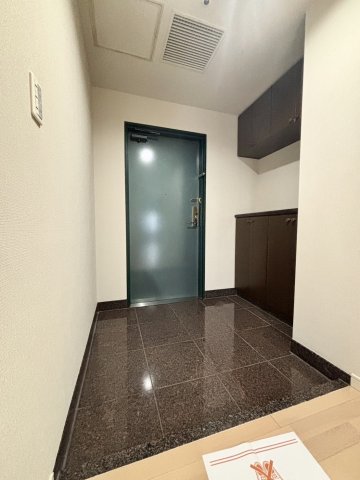 玄関　※別部屋参照