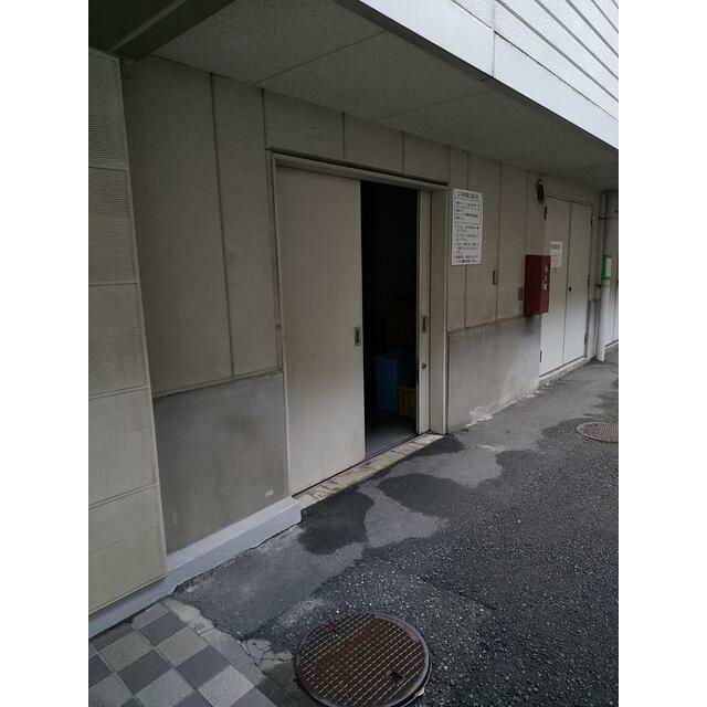 その他　敷地内ゴミ置き場