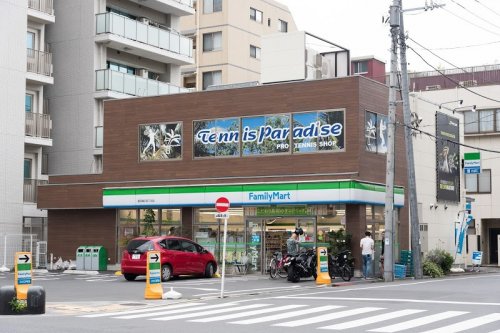 コンビニ　ファミリーマート 墨田亀沢四丁目店（コンビニ）まで154m