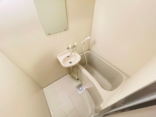 バス・シャワールーム　※同物件別室※