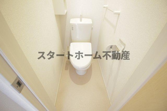 トイレ　コンパクトで使いやすいトイレです